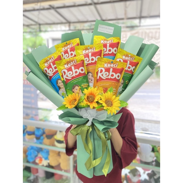 BUCKET SNACK KUACI BUKET MAKANAN CEMILAN HADIAH SIDANG WISUDA ULANG TAHUN