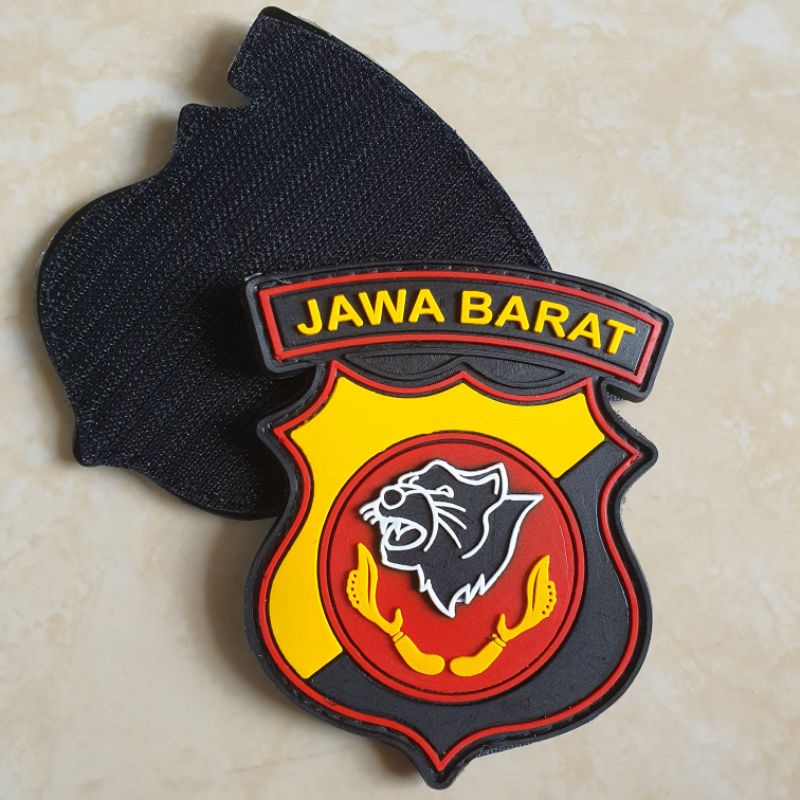 patch rubber logo polda jawa barat / polri / polisi / police / tempelan emblem karet velcro