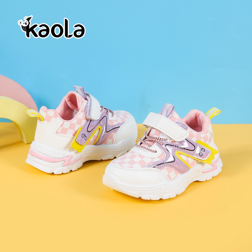 SEPATU ANAK MOTIF KOTAK
