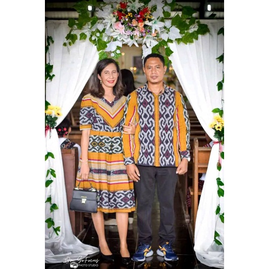 couple tenun jepara baju tenun pesta baju tenun jepara ori tenun dress tenun CP26