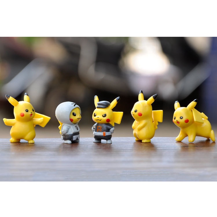 10pcs / Set Mainan Action figure mini model Kartun Pokemon Pikachu Ukuran 4CM Untuk Hadiah Ulang Tahun Anak