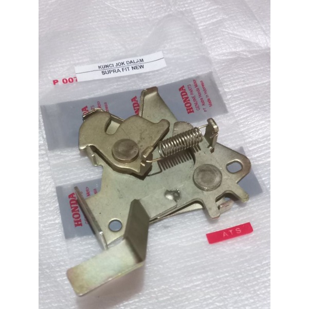 Kunci Jok Dalam Cantolan Jok Supra Fit New Revo lama Revo Absolut Revo Fit Supra 125