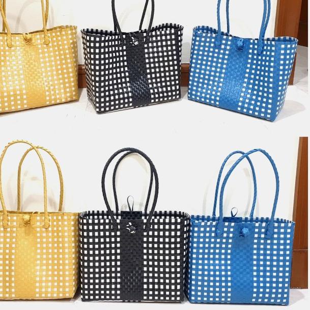 Ayana Bag - Tas Anyam Plastik, Tas Parcel Hampers, Shopping Bag Jumbo - Hitam