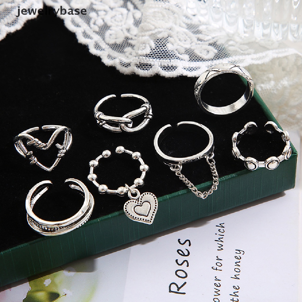 Set Cincin Bentuk Hati Gaya Vintage Untuk Wanita