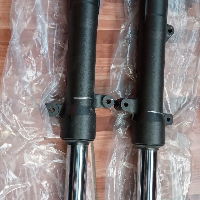 shock depan as shock cbr150r led cbr 150 r led cb150r led assy ori gress