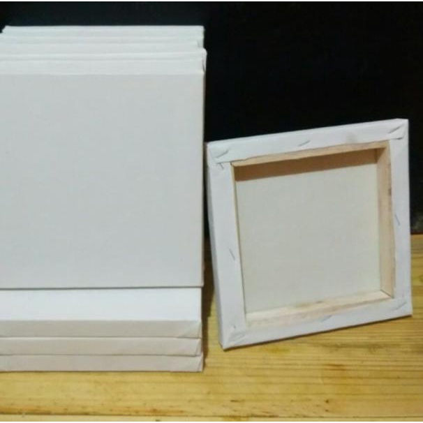 

Kanvas Lukis 20X20 cm/Canvas Board 20 x 20 cm - dan