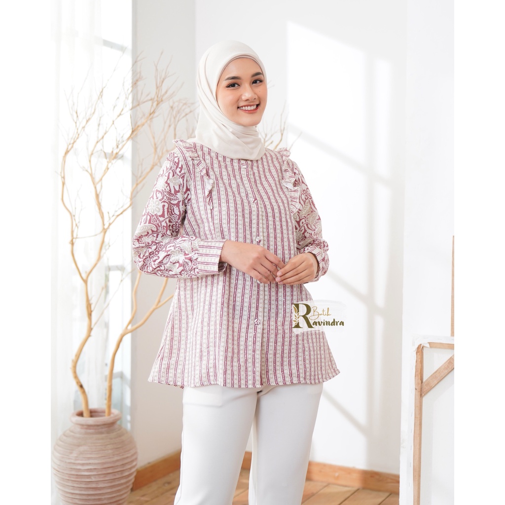 Blouse Batik Kombinasi Bunga Bunga Salur