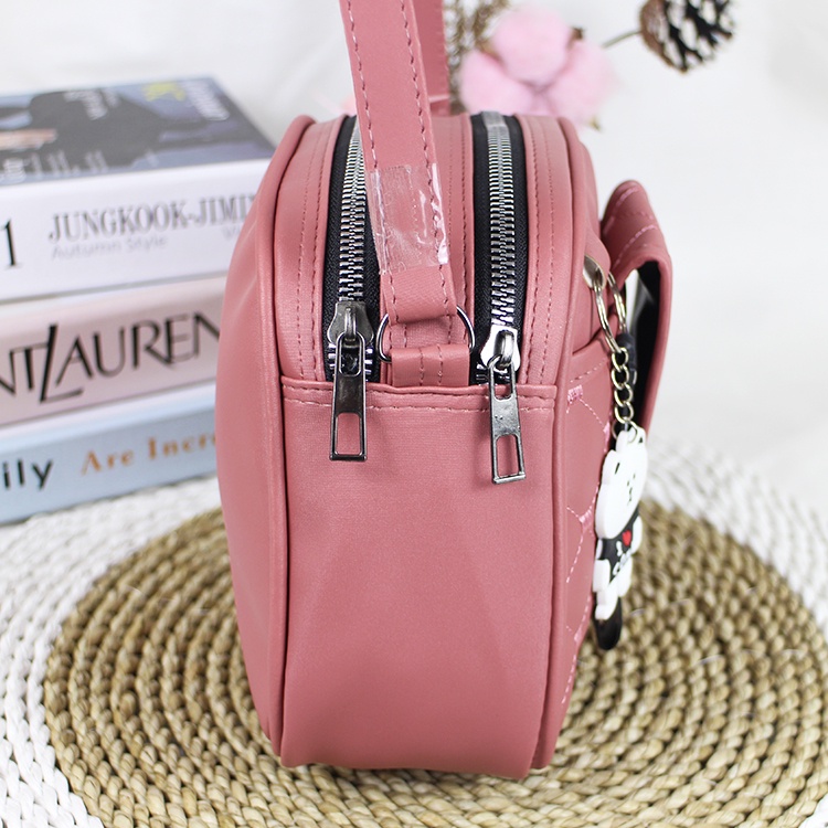 TUAH SLIMBAGS HARGA GROSIR / Tas Selempang 3 Ruang Series High quality IW - 36 / Tas Selempang Wanita / Tas Wanita Ala Korean Style / Tas Wanita Terbaru Kekinian &amp; Terlaris 2023