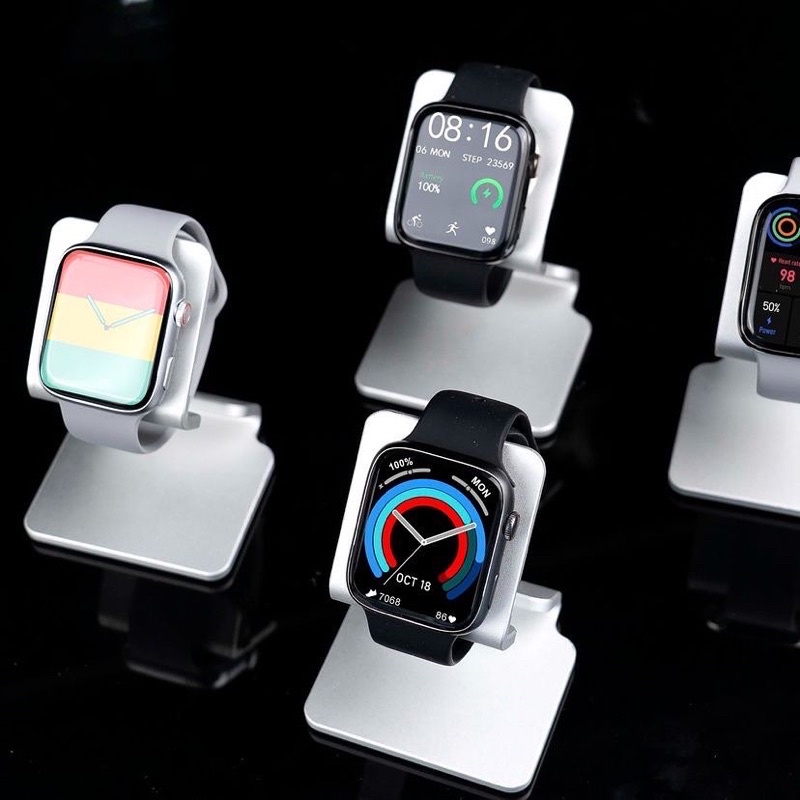 JAM TANGAN SMARTWATCH IWO 7 MAX WIRELESS