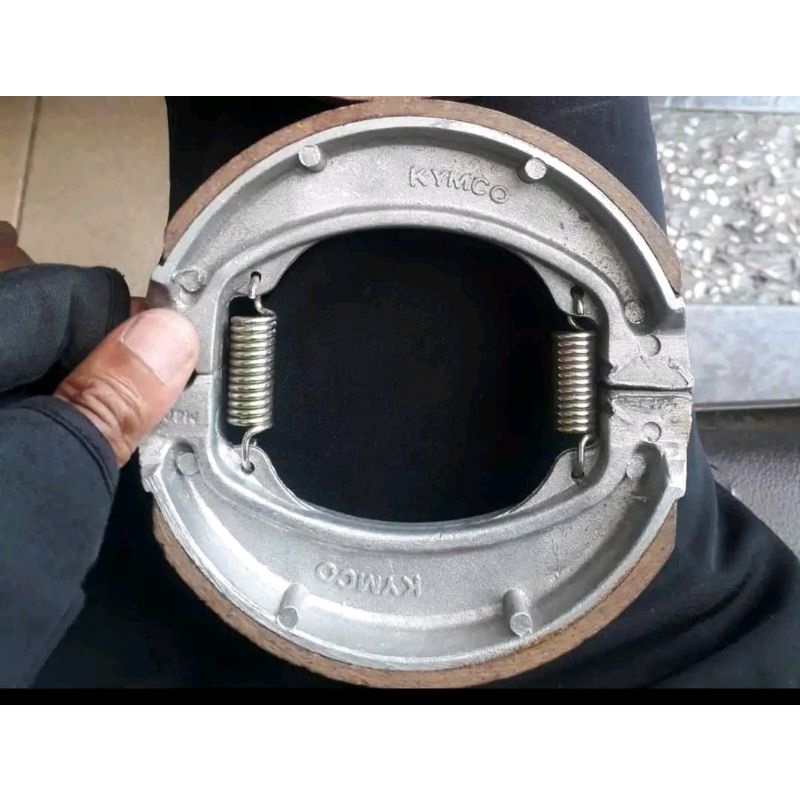 kanvas rem belakang kymco spike pirodo kymco spike