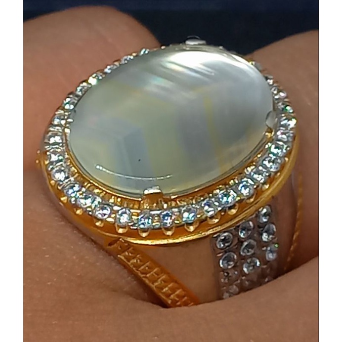 Batu cincin akik Junder Pelangi