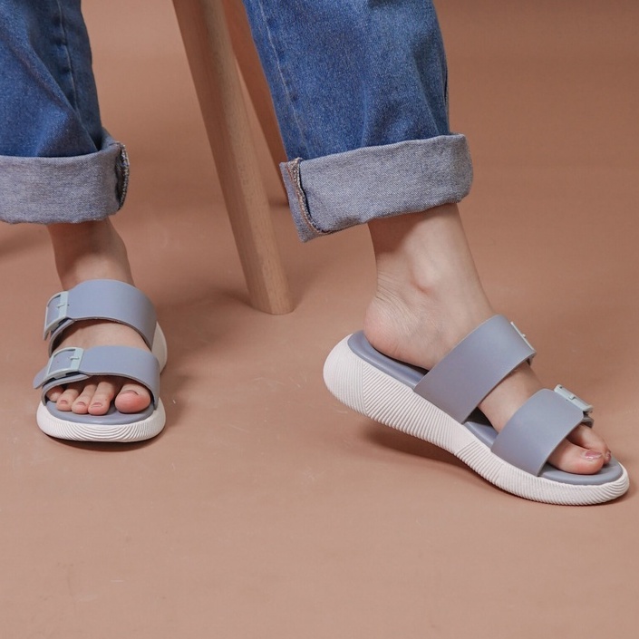 SARASARA YUK - Sandal Wanita Slop Casual Model Birken Sol Puyuh SARA SARA JEAN Sendal Selop Cewek Kulit Santai Strap Gesper Ban dua Empuk lucu Size 36 37 38 39 40 Warna Lilac Ungu Soft Anti Slip Original Kekinian Terbaru Shoes ORI Mall Official Store