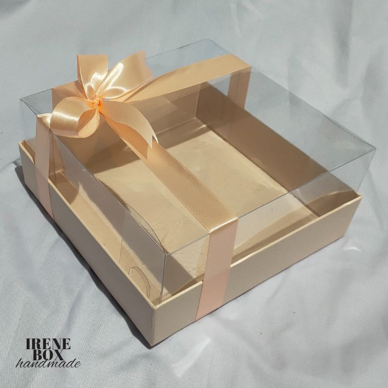 

Box Mika / Hard Box / Gift Box / Kotak Kado / Packaging / Box Hampers / Box Seserahan / Box Hantaran / Box Souvenir / 22x22x7 / 22x22x10 / 22x22x12