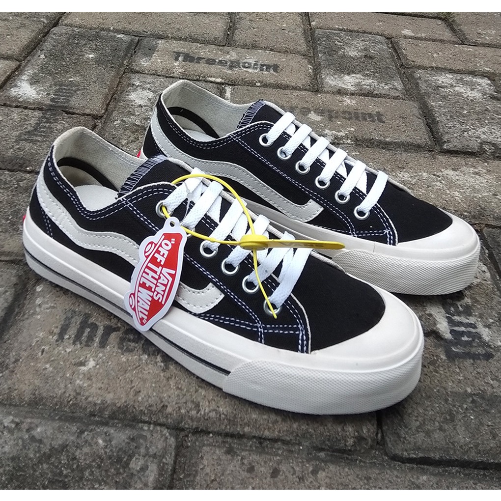 Jual VANS OLD SKOOL CLASSIC HITAM PUTIH SEPATU MODEL VAN BLACK WHITE NO ...