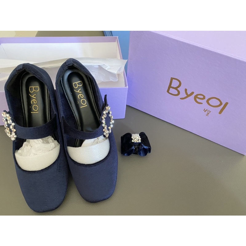 Its byeol official Maryjane Flat Navy Multicolor Crystal sz 39