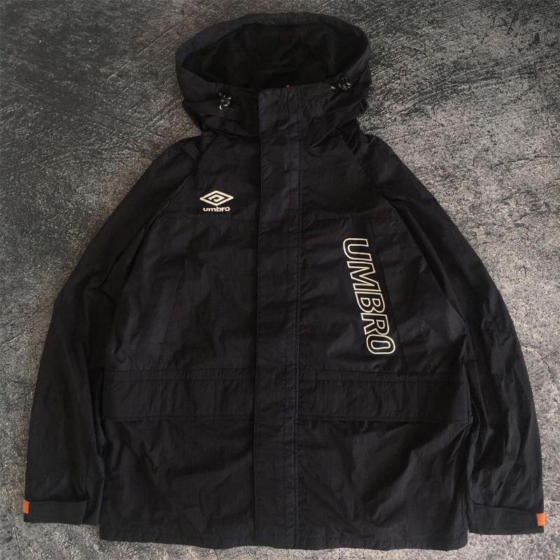 Jaket Outdoor Sport Umbro Original second brand preloved