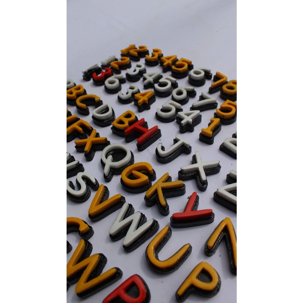 EMBLEM HURUF DAN ANGKA / EMBLEM HURUF / EMBLEM ANGKA BISA DIPASANG DI MOBIL DAN MOTOR