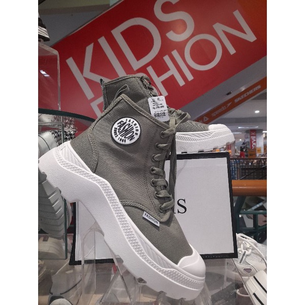 LOOKS :- sepatu wanita kekinian koleksi terbaru ,ramayana ciplaz depok