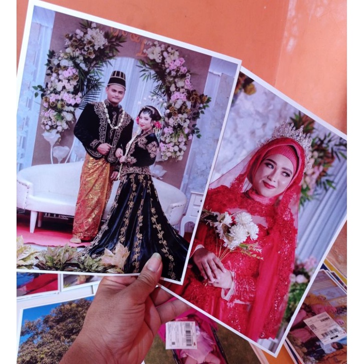 

CETAK FOTO 8R 3k / PCS PROSES CEPAT