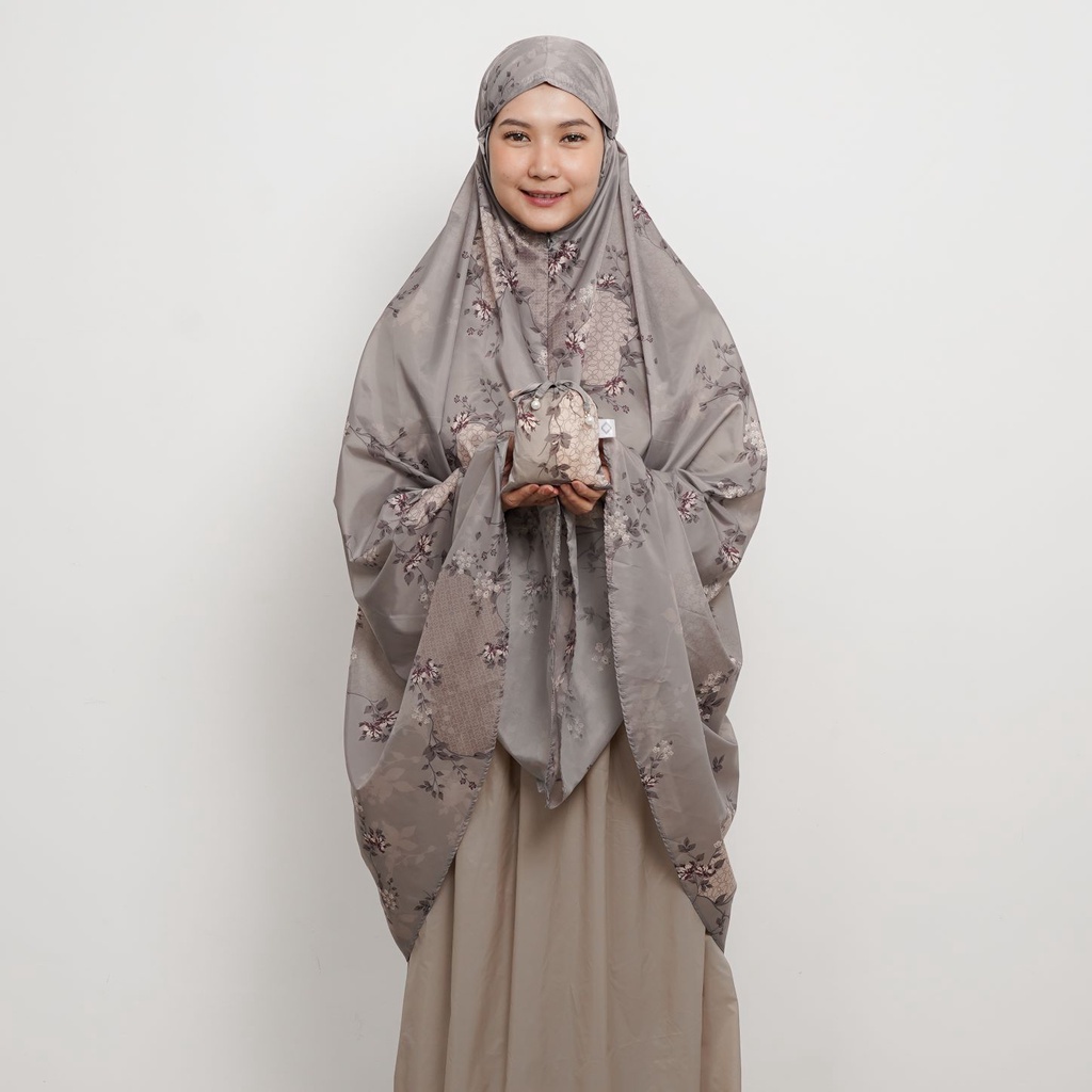 ALIF MUKENA MINI MOTIF PARASUT PREMIUM KOREA TRAVEL - SALVIA IN OYSTER GREY ( MKN-210 )