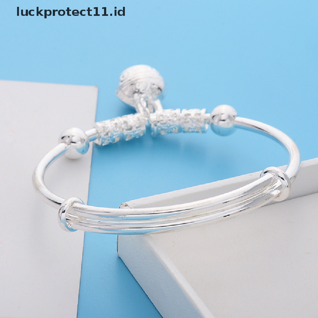 Gelang Bangle Lapis Silver Hias Lonceng Gaya Vintage Untuk Wanita