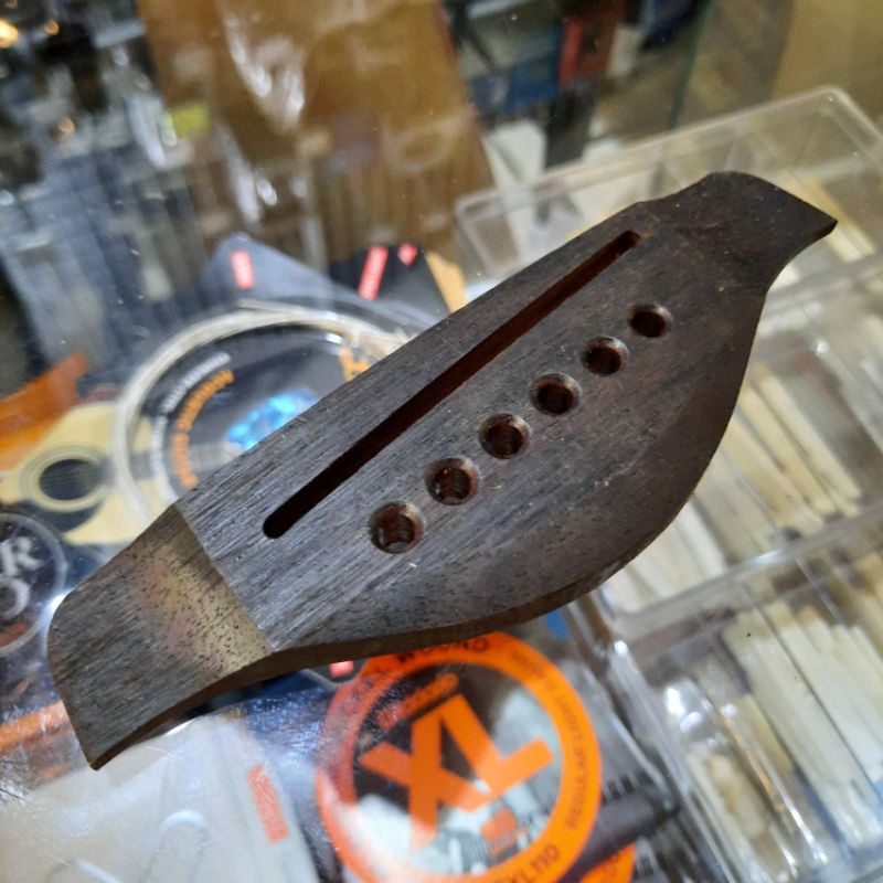 Bridge Gitar Akustik Junior 1