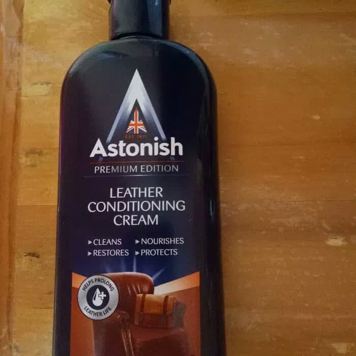 Astonish Leather Cleaner Pembersih Material Kulit Sofa Kulit ORIGINAL.