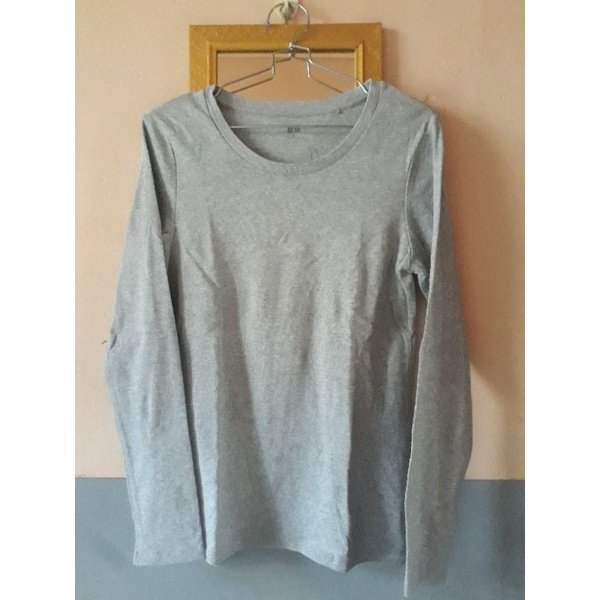(NEW) JASTIP SALE UNIQLO ORIGINAL KAOS MANSET UNISEX LENGAN PANJANG