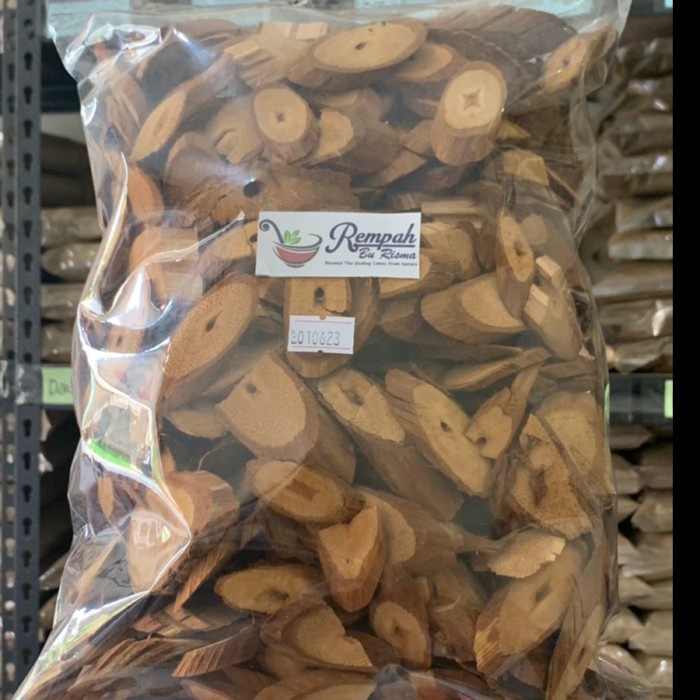 

AKAR KAYU BAJAKAH KALIMANTAN 1 KG