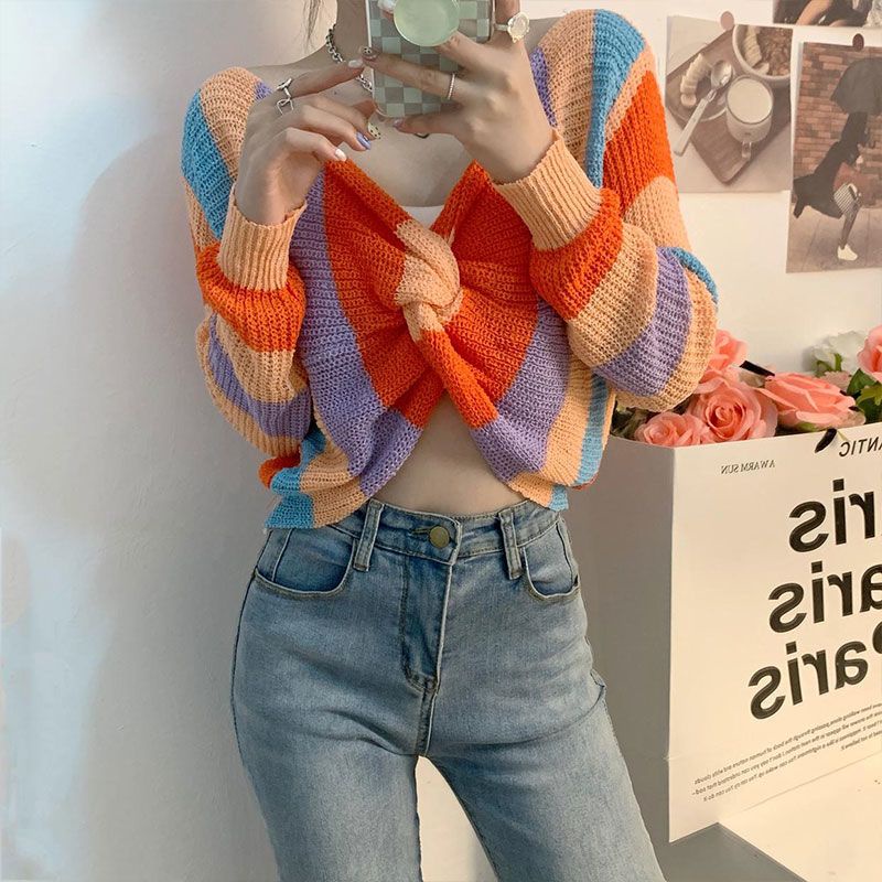 Musim Semi dan Musim Gugur 2022 Desain Retro Baru Rasa V-Leher Palang Pusar Warna Rajutan Sweater Lengan Panjang Pendek Wanita Pasang Atas