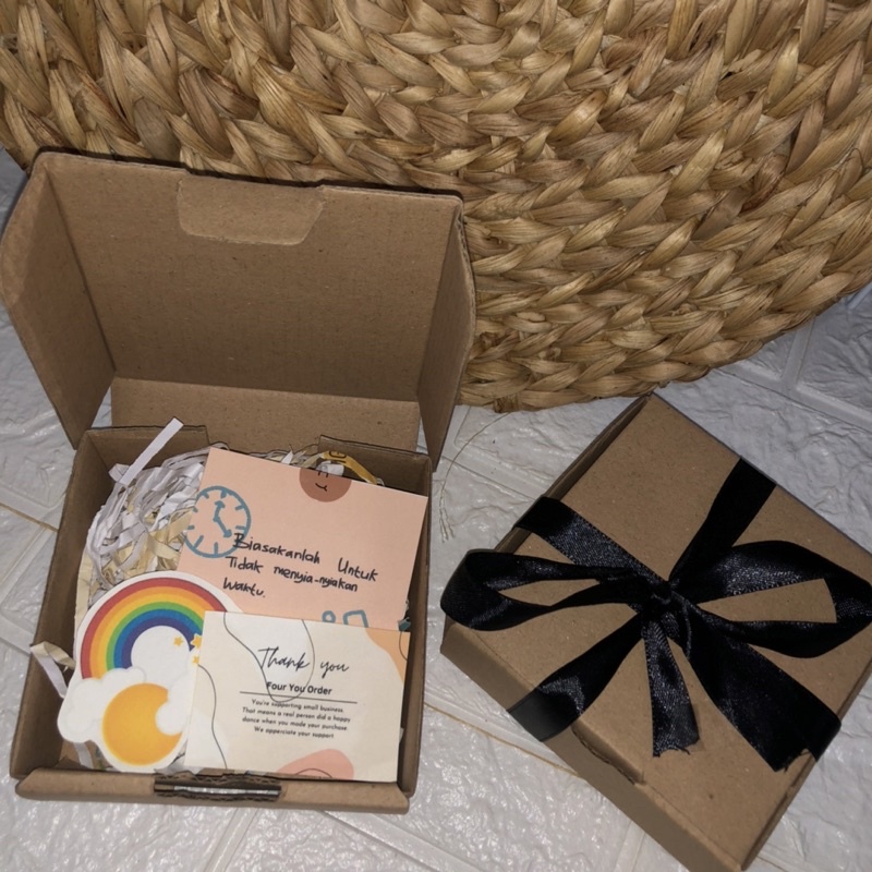 

Tambahan Packing Box + Pita