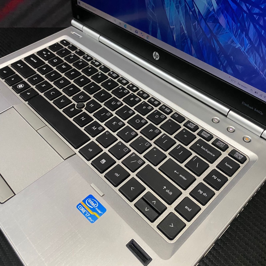 HP ELITEBOOK 8460P Prosesor Intel Core i7 Gen 2 Memory 4GB Storage 128GB SSD