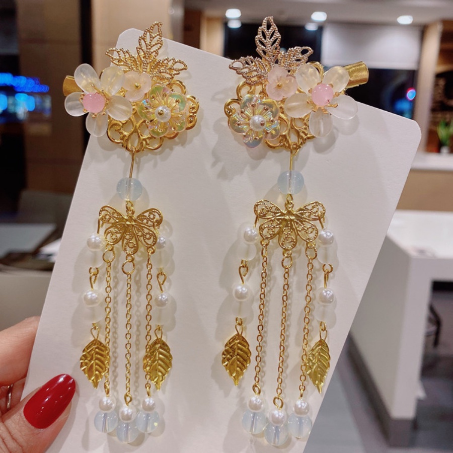 2pcs / Set Jepit Rambut Rumbai Manik-Manik Kristal Bunga Bahan Alloy Gaya China Retro Untuk Wanita