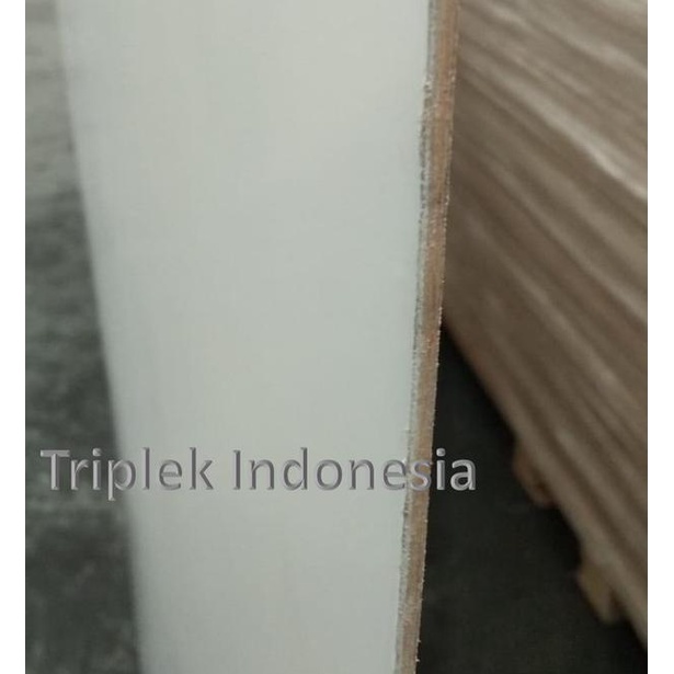 Melaminto 4mm 122x244cm Doff OKS / Triplek Melamin 4mm 4x8 Doff
