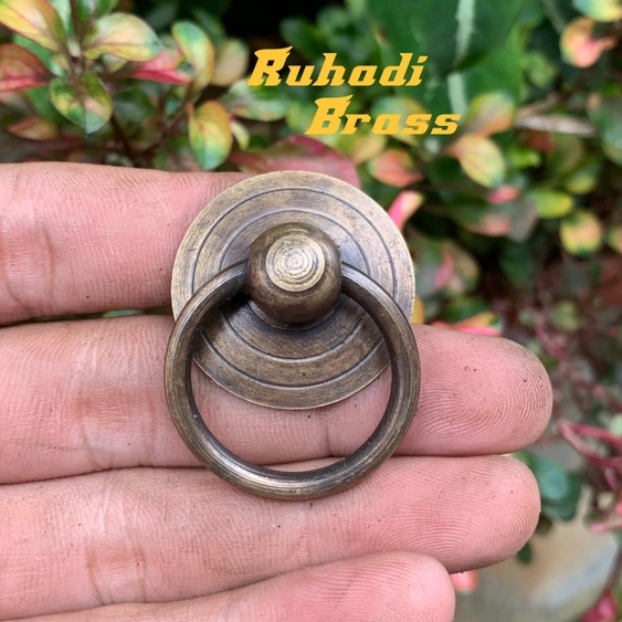 Handle laci kuningan antik / tarikan laci kuningan antik motif anting lerek