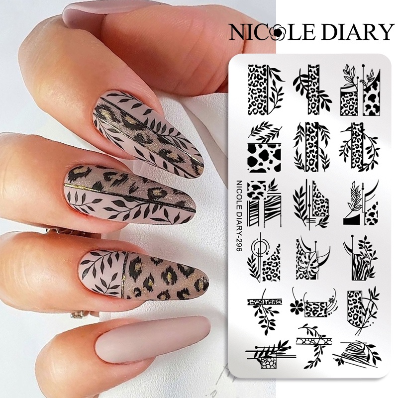 Plat Stempel Kutek Gel UV Motif Hati / Geometri Untuk Nail Art