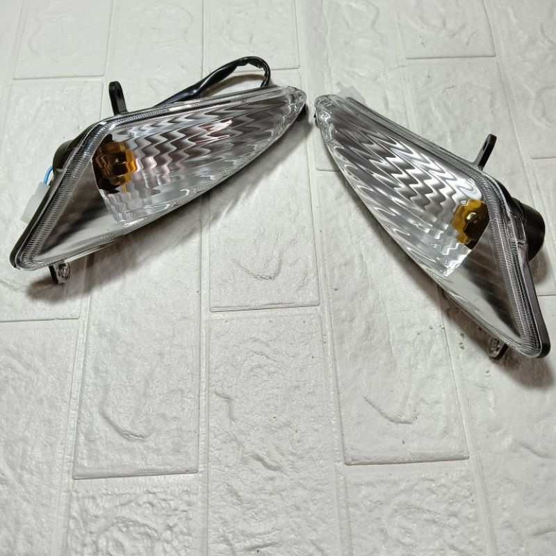 Lampu Sein Depan Front Winker Reteng Depan Yamaha Mio Old Merk Win