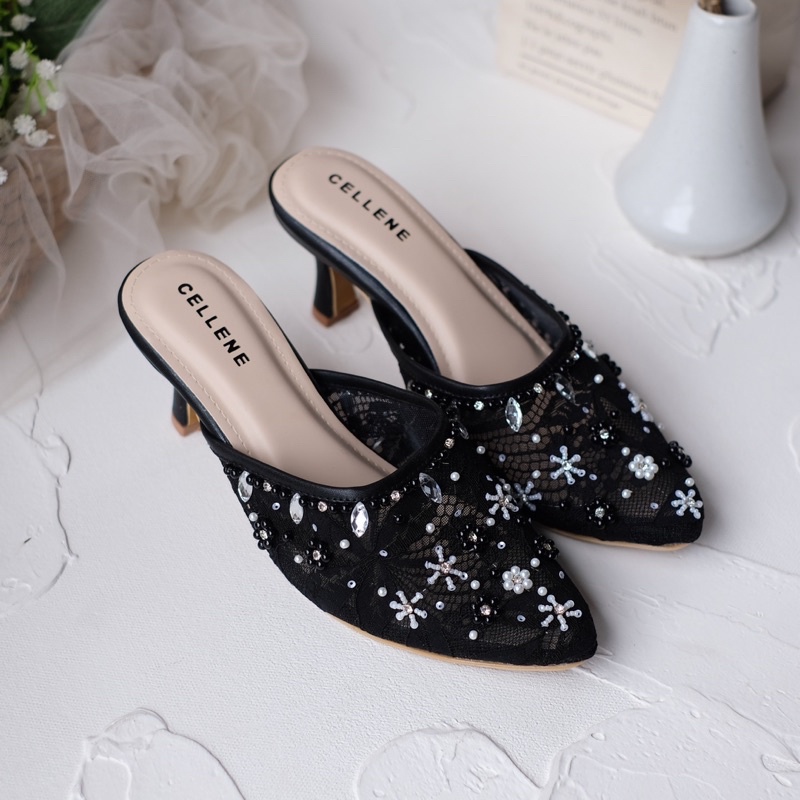 𝗖𝗘𝗟𝗟𝗘𝗡𝗘 Flowery Beads Heels / Sepatu pengantin payet selop wedding shoes hak runcing 5cm