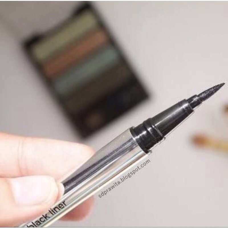 Wardah Eyeliner /air liner Waterproof EyeXpert Hi Black Liner