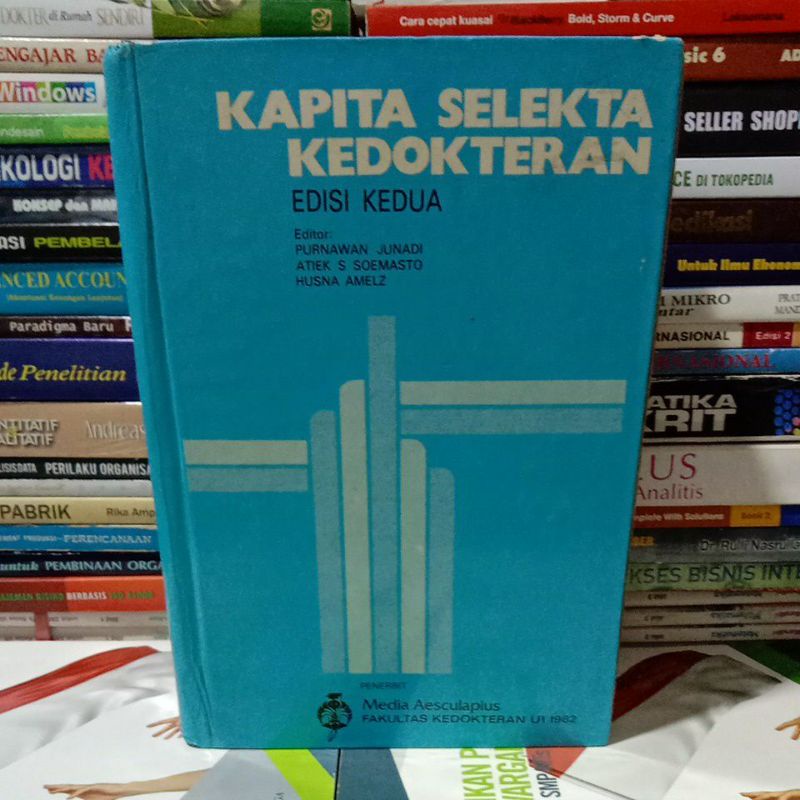 Buku Original KAPITA SELEKTA KEDOKTERAN EDISI KEDUA Media Aesculapius