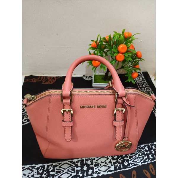 Preloved Tas Pesta Michael Kors ORI