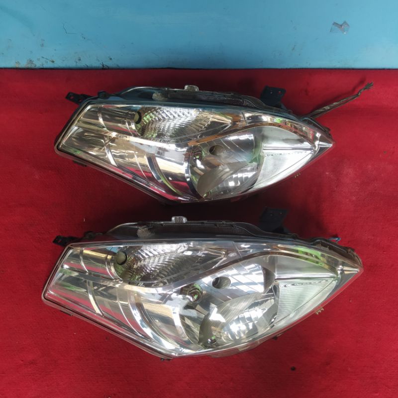 Headlamp lampu depan suzuki Ertiga 2014 2015 2016