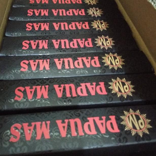 Sarung PAPUA MAS HITAM Jumbo Fashion Moslem Wear Alat Shalat Syukuran