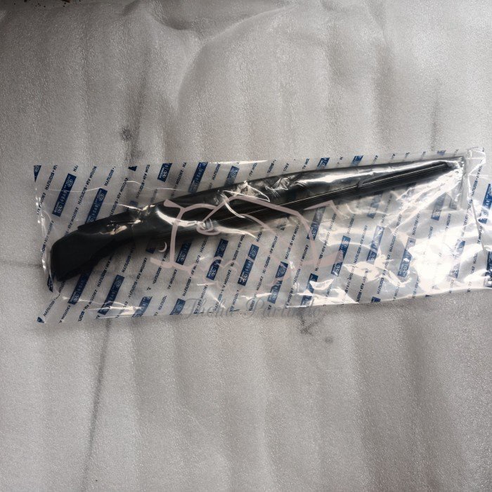 Wiper Blade + Arm Wiper Kaca Belakang Kia picanto