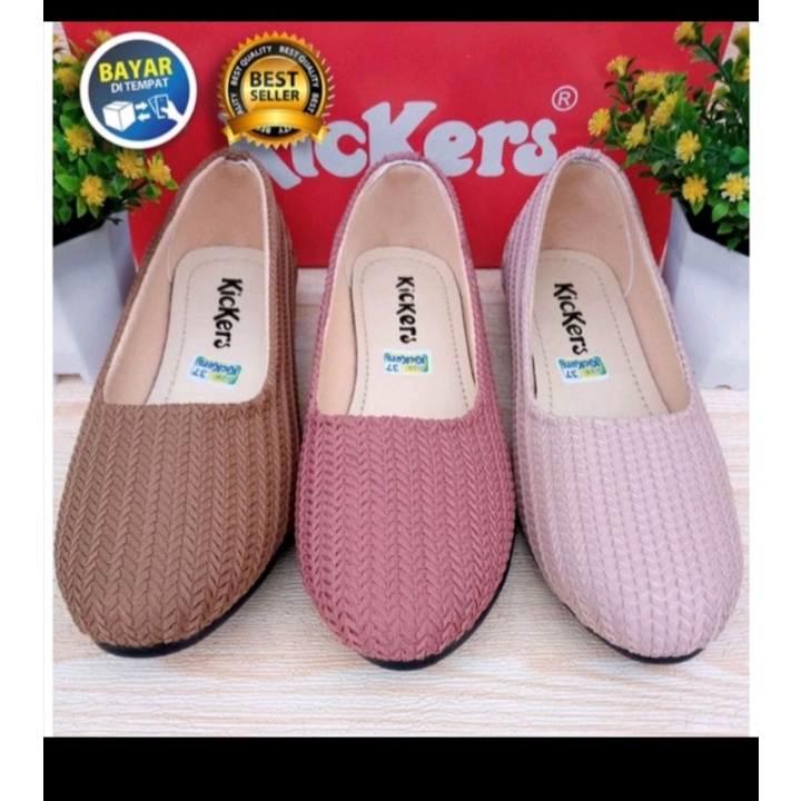 FLATSHOES RAJUT WANITA KICKERS//2