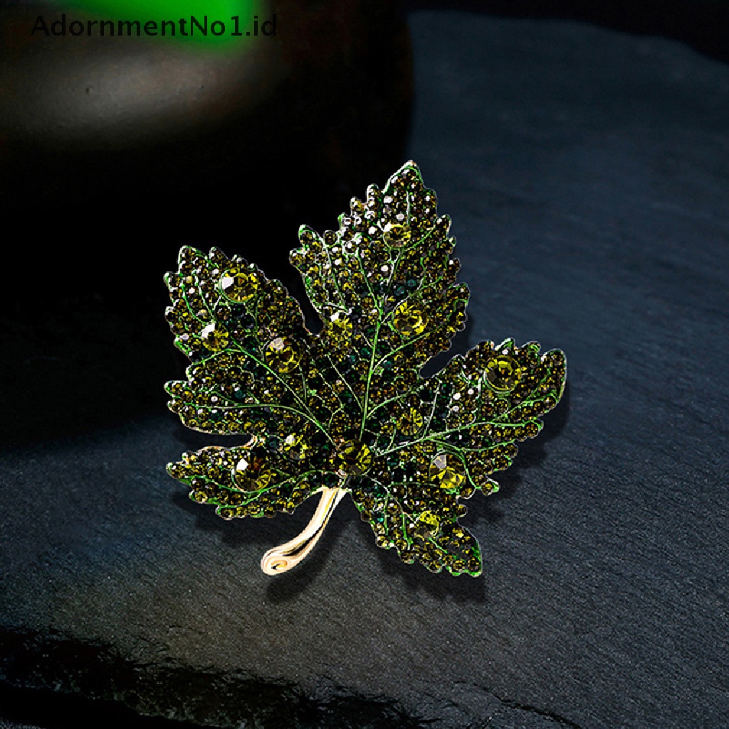 1pc Bros Pin Desain Daun Maple Hias Kristal Berlian Imitasi Gaya Vintage Untuk Wanita 00mm AdornmentNo1