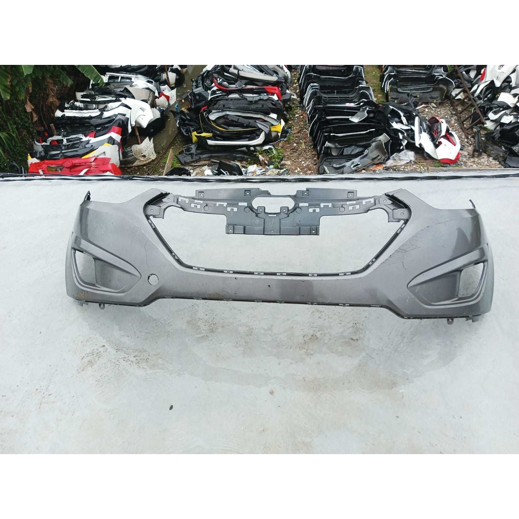 bumper hyundai tucson 2011 (original)