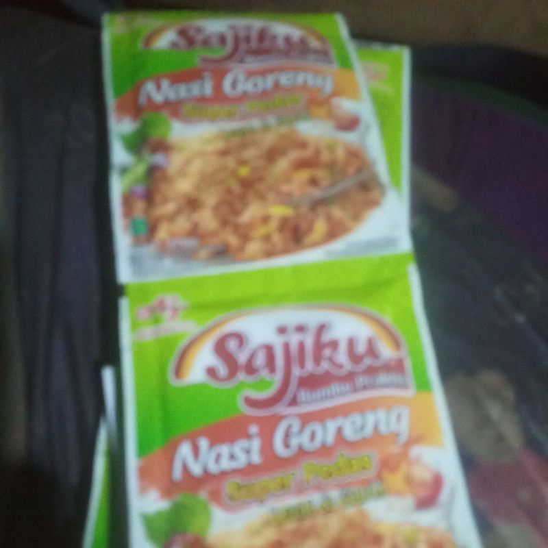 

sajiku nasi goreng super pedas 1 renteng
