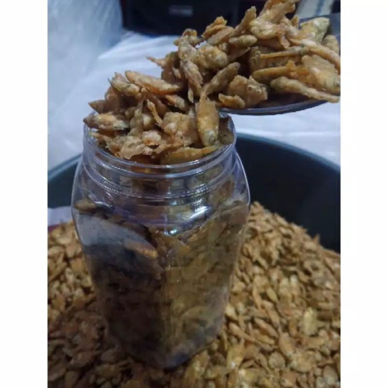 

baby fish / ikan crispy/ ikan kecil goreng crispy