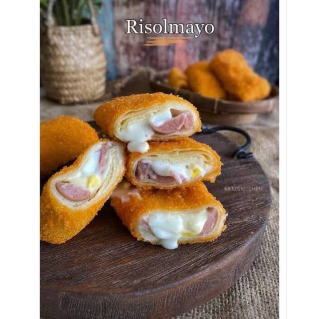 

mini risol mayo isi 10pcs